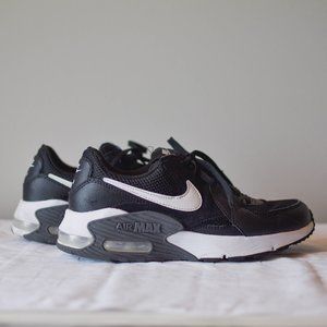 Nike Air Max Excee Women's Shoes Size 7 Black White Gray